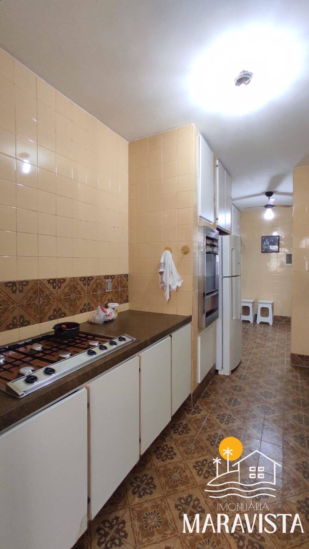 Apartamento à venda com 3 quartos, 200m² - Foto 10